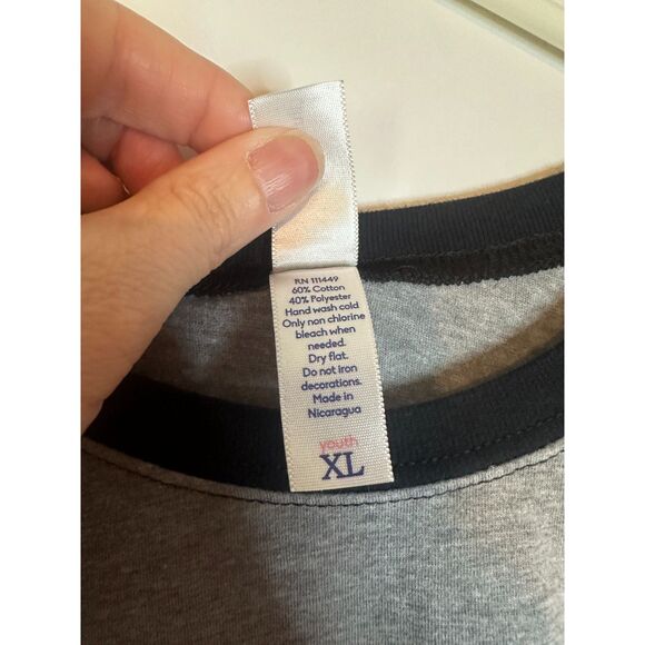 Its a Girl Thing Youth XL Raglan Shirt Cat Graphic Gray Black Sleeve Tee - Picture 4 of 5